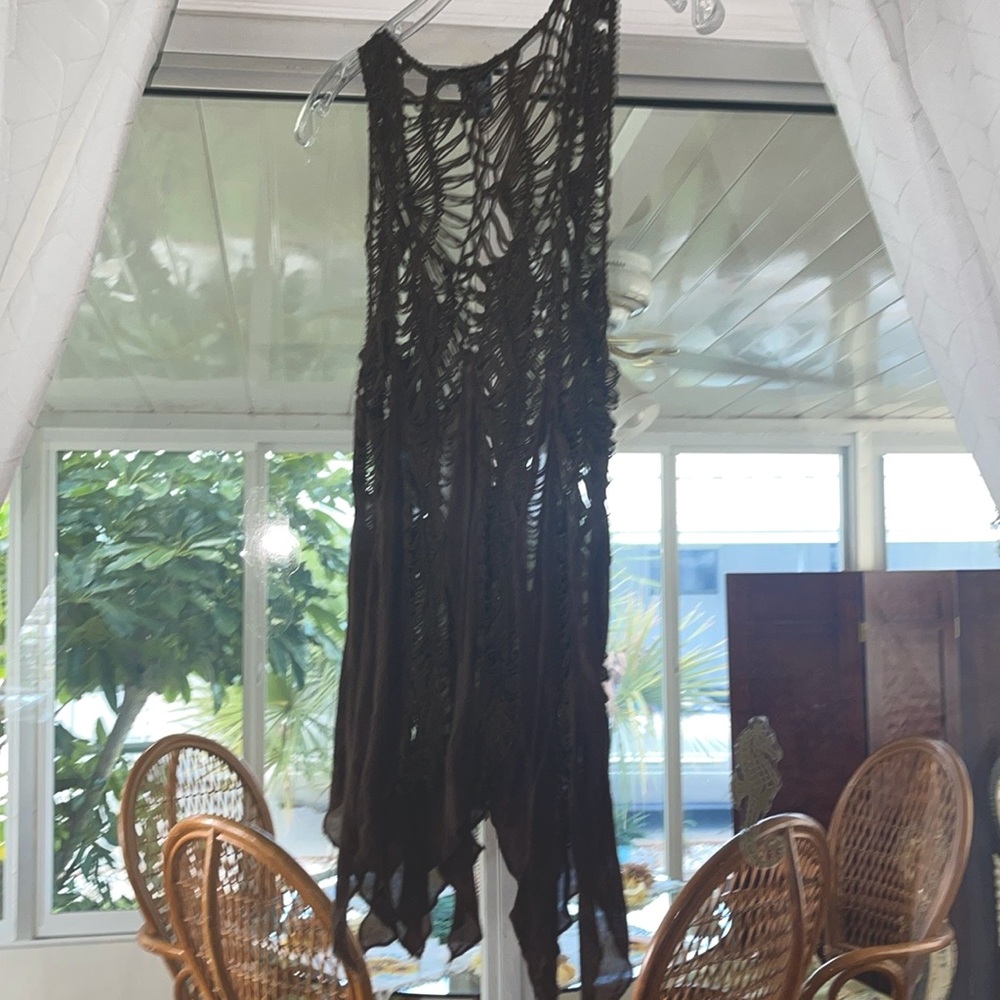 Tank top beautiful over tank gently worn